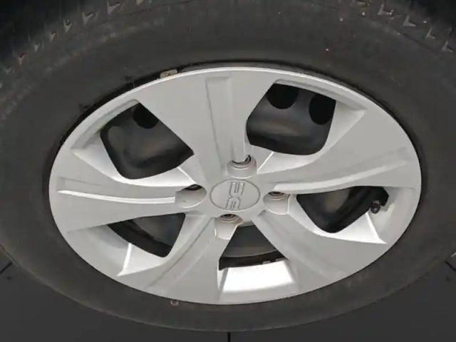 Dacia Sandero 1.0 sce 65ch essential — photo 25