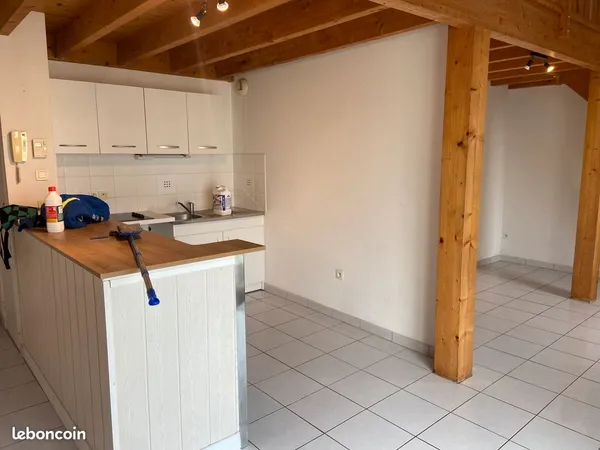 Loue t2 51m² a cognac