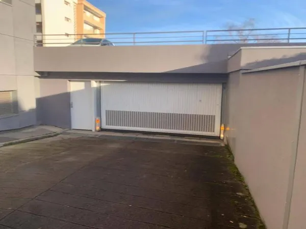 Stationnement Vente Oullins 20000€