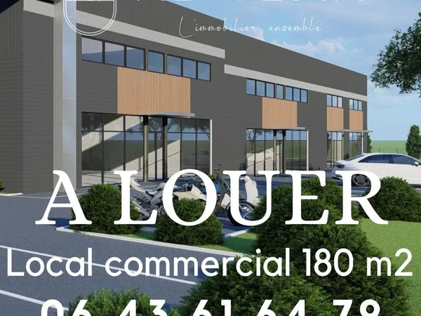 Local commercial 180 m² La Brède