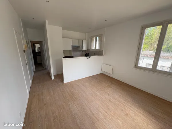 Appartement 2 pièces de 35m avec extérieur