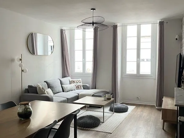 Appartement 65m2 centre de Nay
