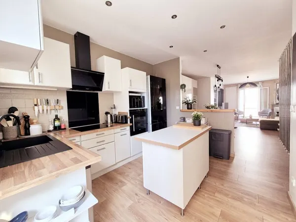Maison 5 pièces 93 m²