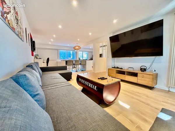 Chambre privative à louer