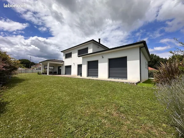 MAISON FAMILIALE DE 165 m² À SERRES-CASTET