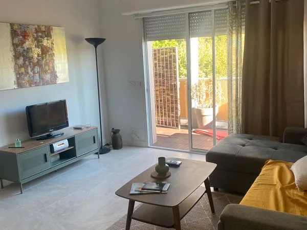 T2 Cosy - 300m Gare & Lycée de la Mer
