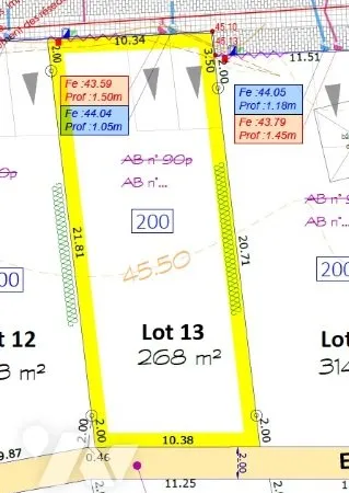 Terrain 268 m²