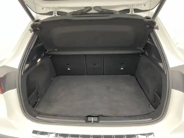 Mercedes Gla 200 d 8g-dct — photo 14