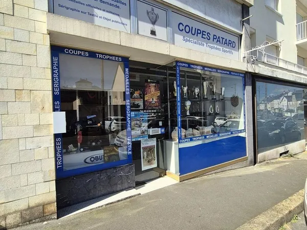Local commercial 71 m² Le Mans