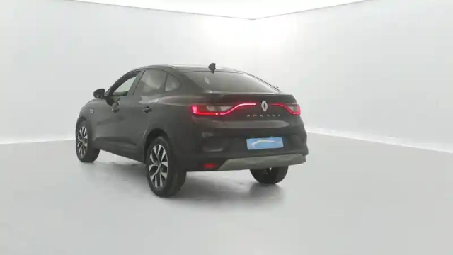 Renault Arkana tce 140 edc fap — photo 12