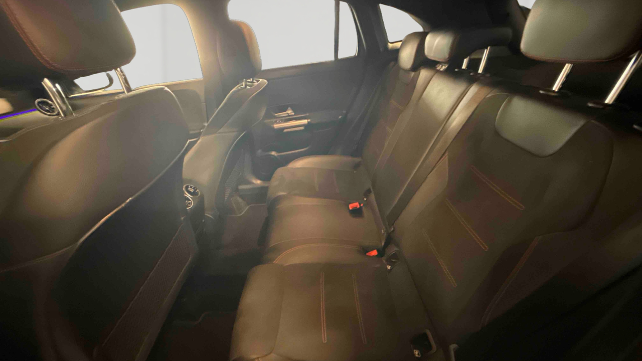 Mercedes GLA 250 e 8G-DCT — photo 12