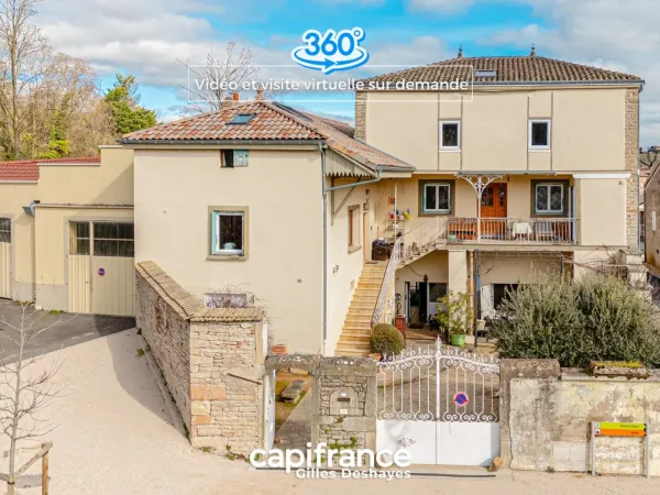 Maison 10 pièces 222 m²