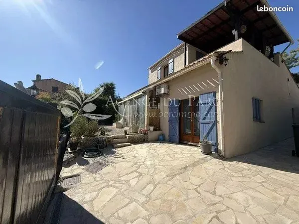 Maison 7 pièces 170 m²