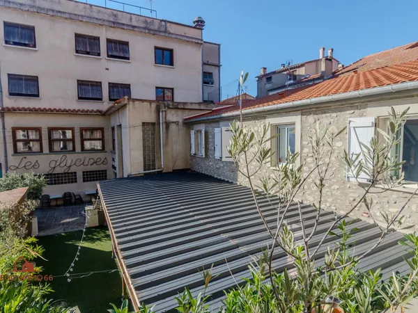 Logement attenant vendu avec l’Hôtel Les Glycines ref: 6783