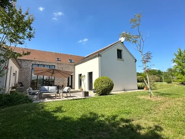 Maison 7 pièces 200 m²