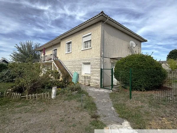 Maison 9 pièces 161 m²
