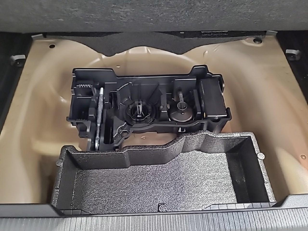 Peugeot 2008 100 s&s bvm6 style — photo 25