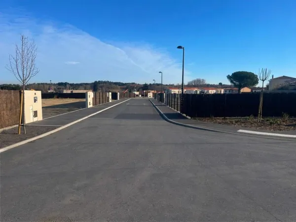 Terrains à bâtir à PONTEILLA, RACINE (Tranches 1 et 2). 294m2
