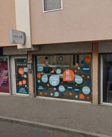 Parking 65 m²