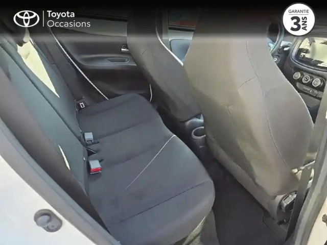 Toyota Aygo X 1.0 vvt-i 72ch dynamic — photo 13