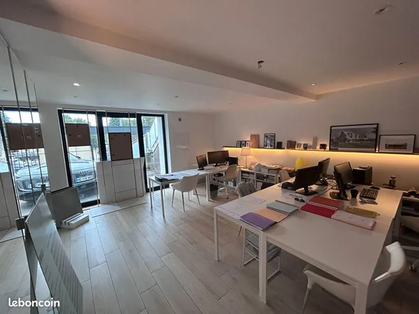 Local commercial 100 m² QUIMPER