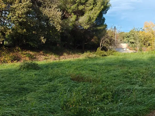 Terrain de 729 m² à Villelongue-del- Monts