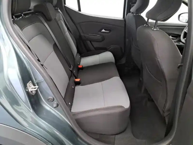Dacia Sandero eco-g 100 — photo 22