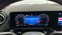 Mercedes Gla 200 163ch AMG Line 7G-DCT — photo 10
