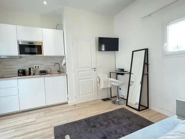 Joli T2 neuf meublé avec terrasse