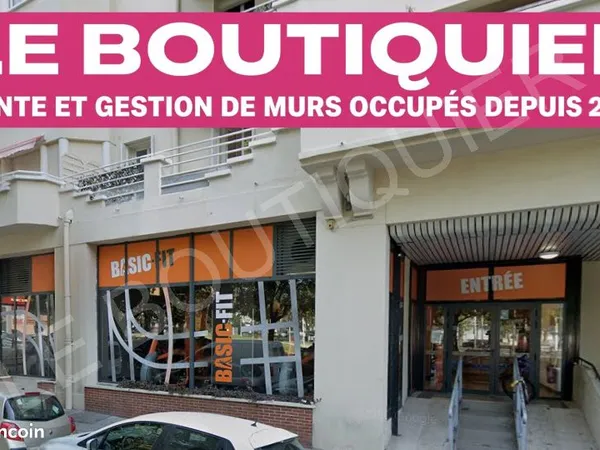Local commercial 2507 m² TOULON
