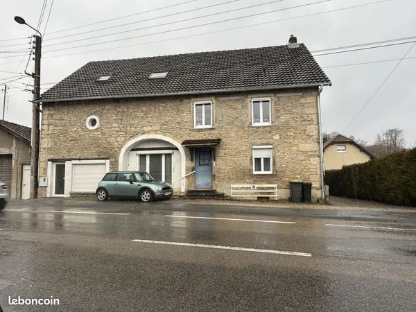 Triplex 4 pièces 100 m²