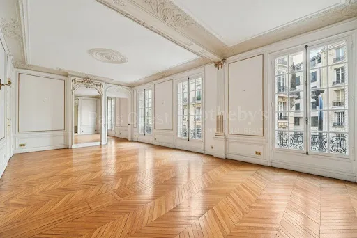 Appartement 7 pièces 252 m²
