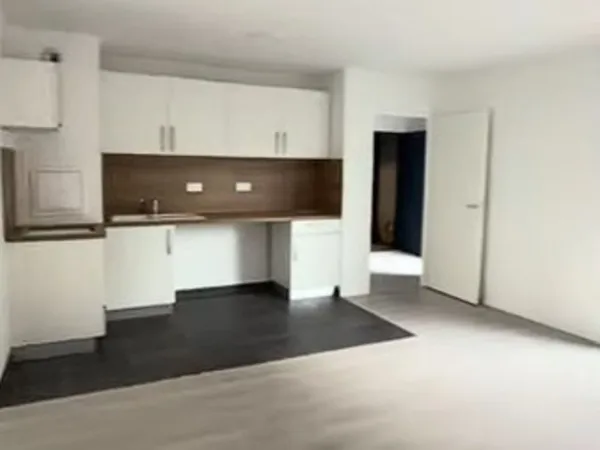 Studio 1 pièce 26 m²