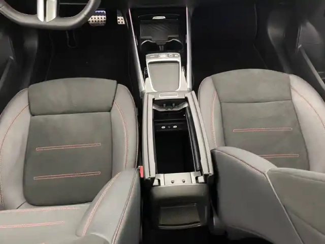 Mercedes Gla 180 d 8g-dct — photo 30