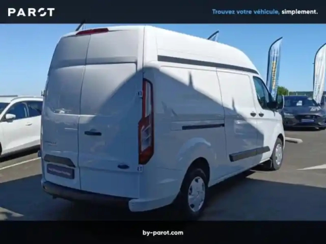 Ford Custom fg 300 l2h2 2.0 ecoblue 130 trend business 7cv — photo 2