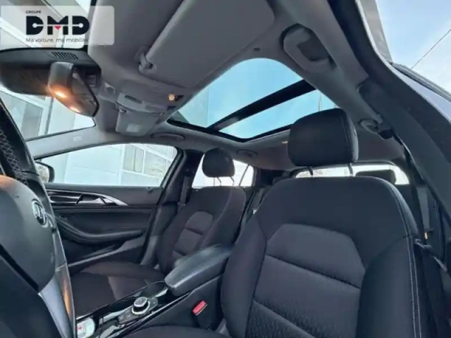 Infiniti Q30 2.2d 170ch premium tech dct7 — photo 13