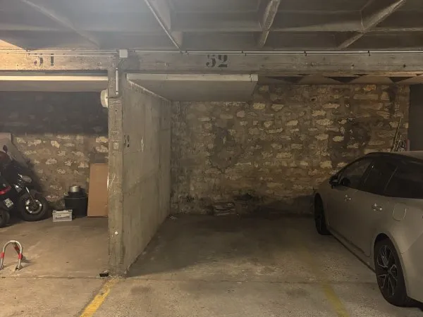Parking Paris 16e porte de St Cloud- Claude Terrasse / Le Marois - SUV - 180€