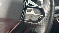 Peugeot 2008 1.2 PureTech 130ch S&S GT EAT8 — photo 16