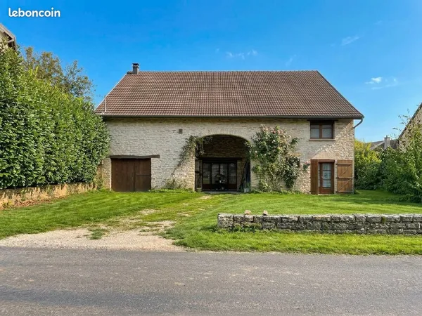 Maison 6 pièces 217 m²