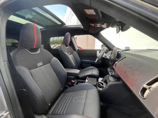 Mini Countryman e 204ch jcw — photo 6