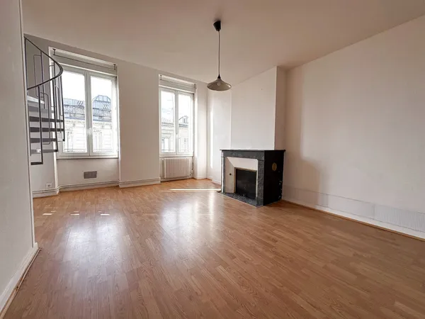 T4 duplex - centre ville