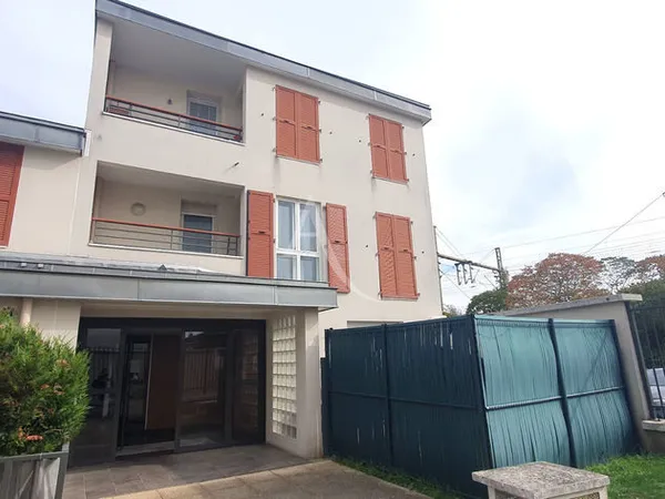 Appartement 3 pièces, centre ville Les Mureaux 70m²