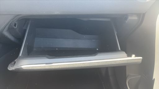 Toyota Auris 1.4 D-4D 90 - Business – 2015 – 149965 km – Diesel – Boîte Manuelle — photo 5