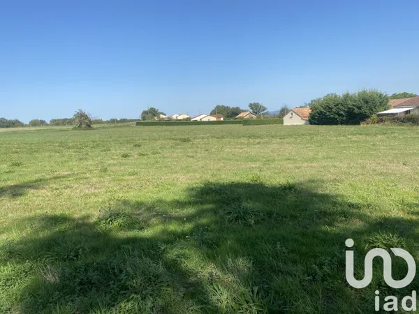 Terrain 1827 m²