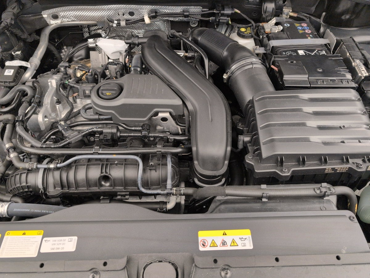 Volkswagen Tiguan — photo 22