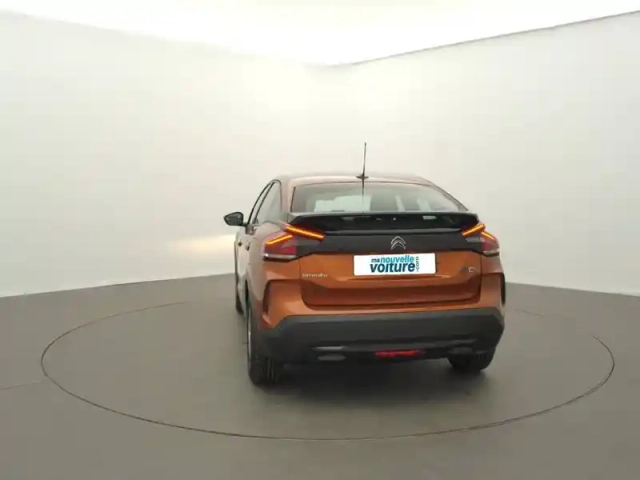Citroën C4 e- 136 ch automatique — photo 5