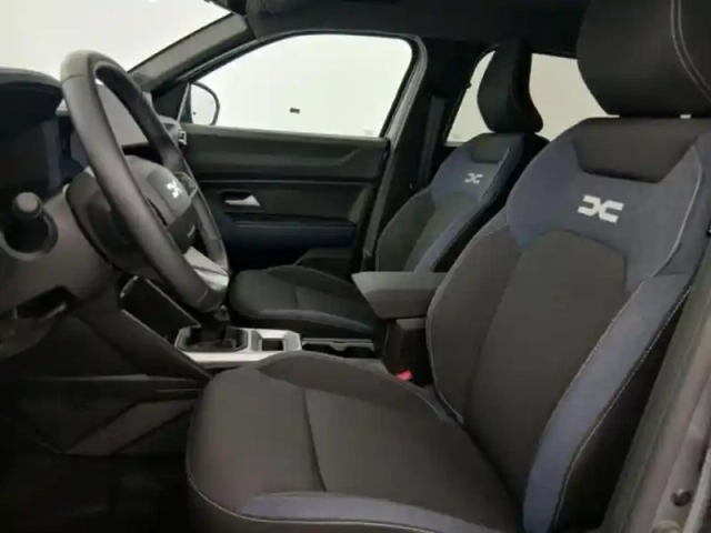 Dacia Duster 1.0 eco-g 100ch journey — photo 7