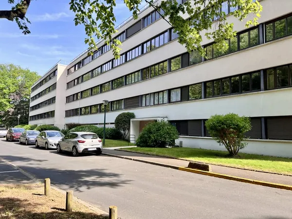 Appartement 6 pièces résidence du Château