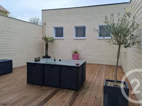 Maison 6 pièces 144 m²