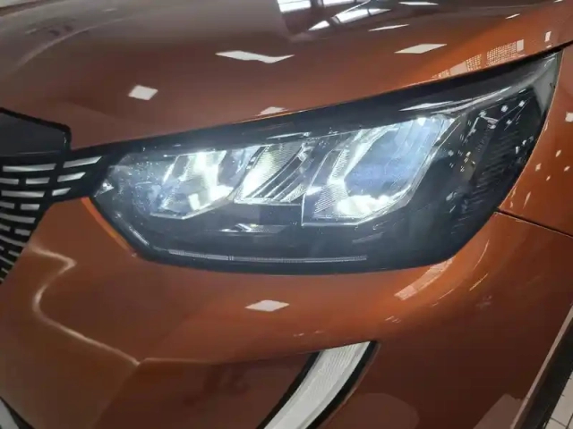 Peugeot 2008 bluehdi 110 s&amp;s bvm6 — photo 6